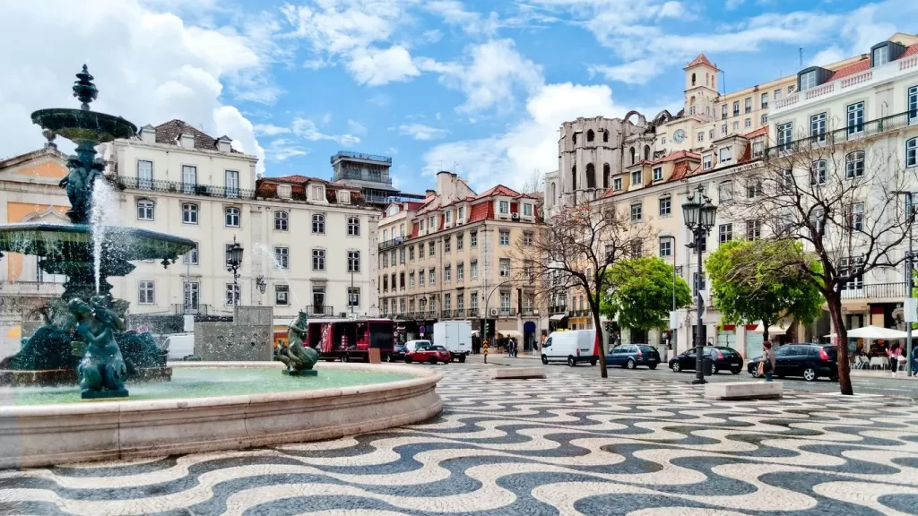 Kiwitaxi Travel - Lisbon, Portugal